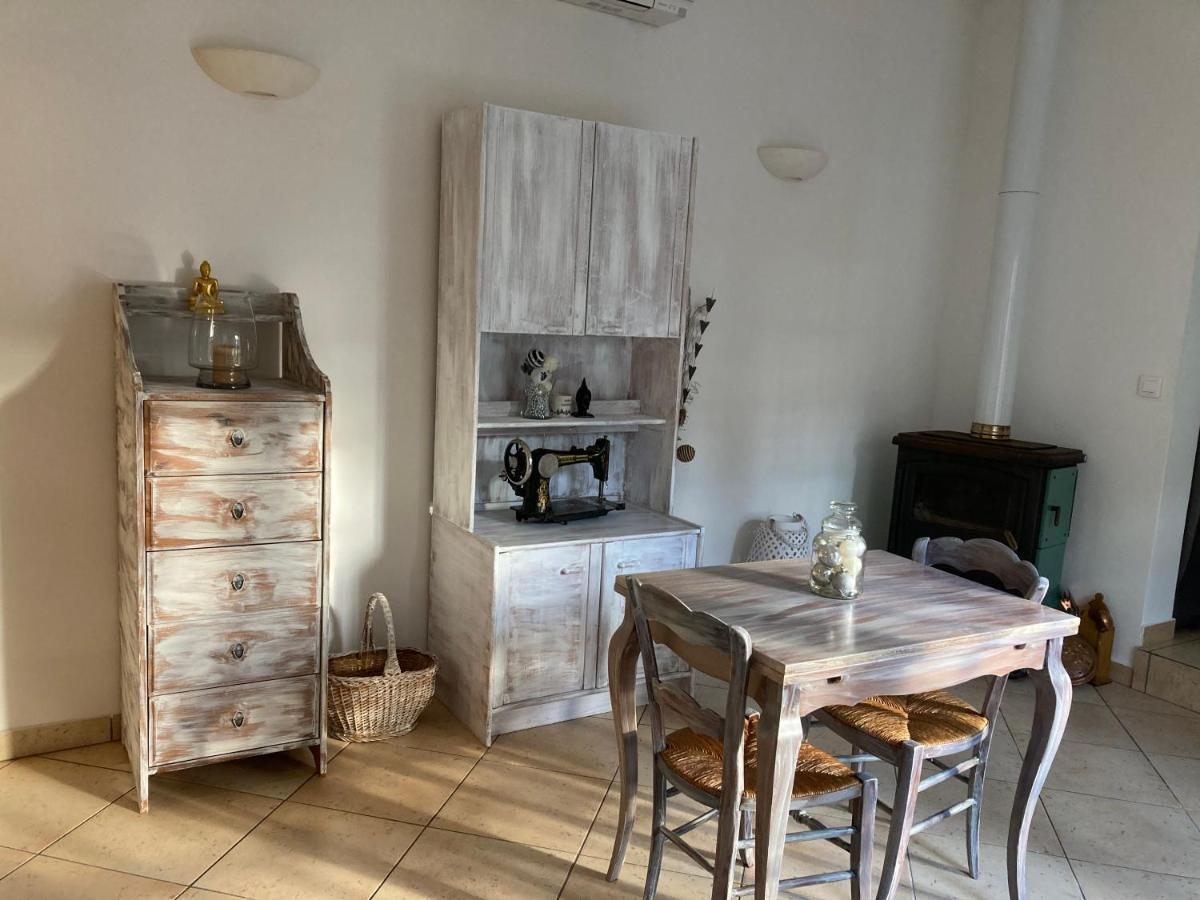Gite Encore Un Soir Hyeres Luaran gambar