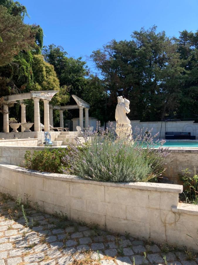 Gite Encore Un Soir Hyeres Luaran gambar