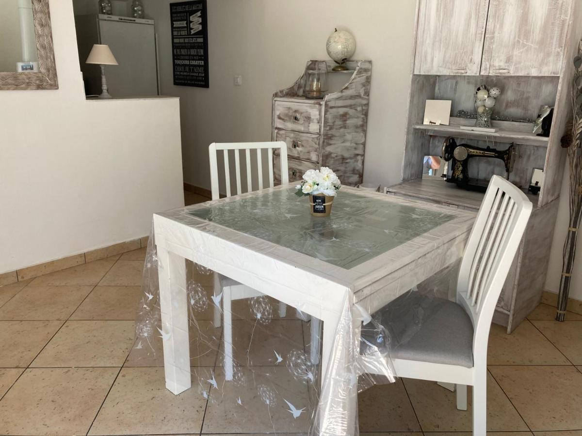 Gite Encore Un Soir Hyeres Luaran gambar